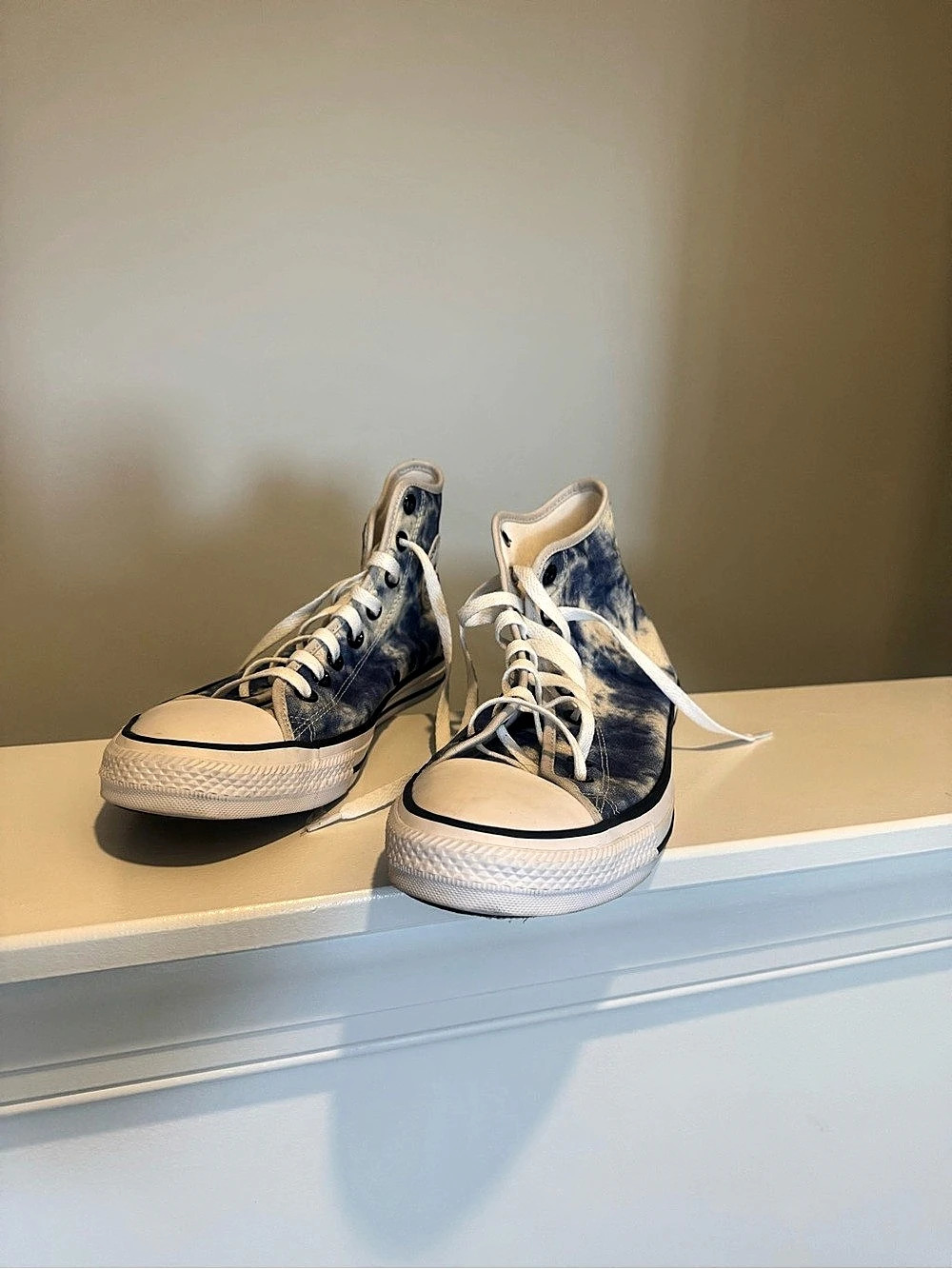 Converse Chuck Taylor All Star Hi Tie-Dye Sneakers Women’s 11/Mens 9